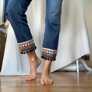 Cute Kick flare jeans with sparkle.